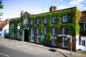  The Talbot Inn  Уокинг